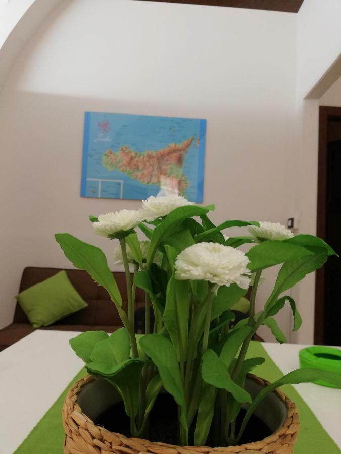 Dimora 394 Villa คาตาเนีย ภายนอก รูปภาพ